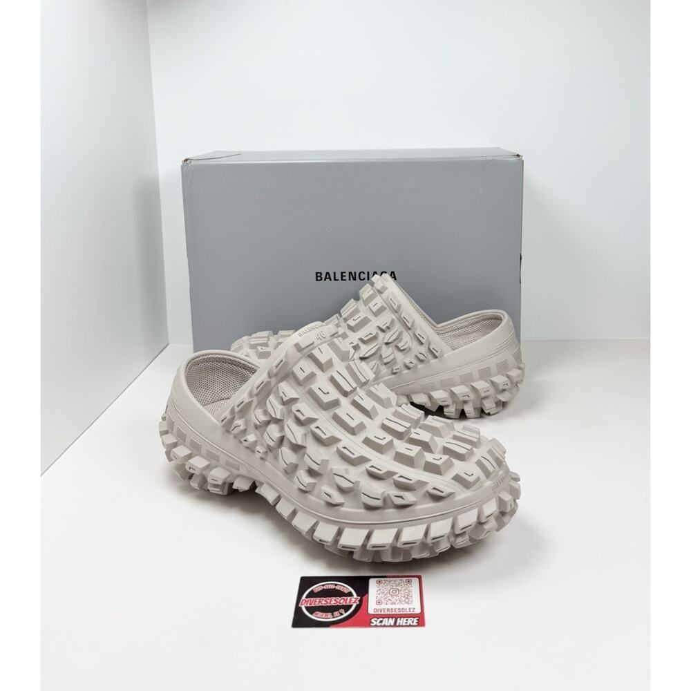 Size 46EU/13US - Balenciaga Defender Beige Clogs🥯 NEW/RETAIL $1,050!